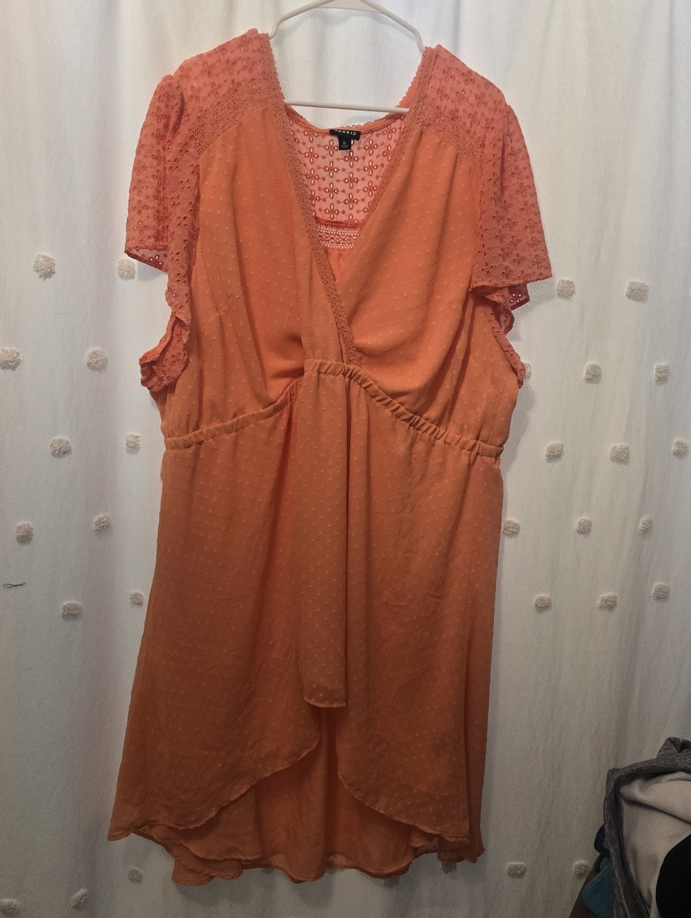 Torrid Peachy Flutter-Sleeve Dress Size 5
